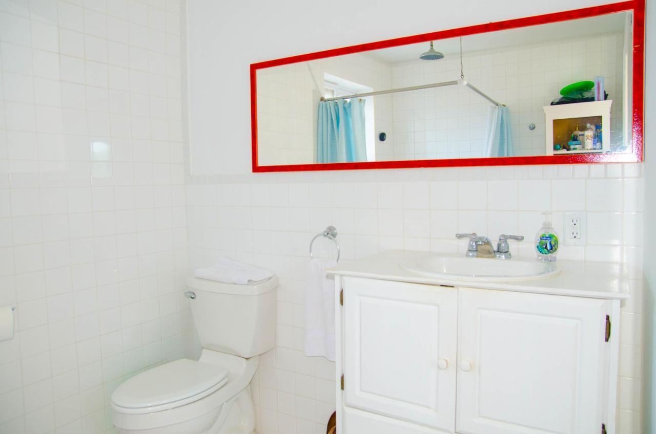 Ocean View Cottage - At Orange Hill Nassau Bagian luar foto